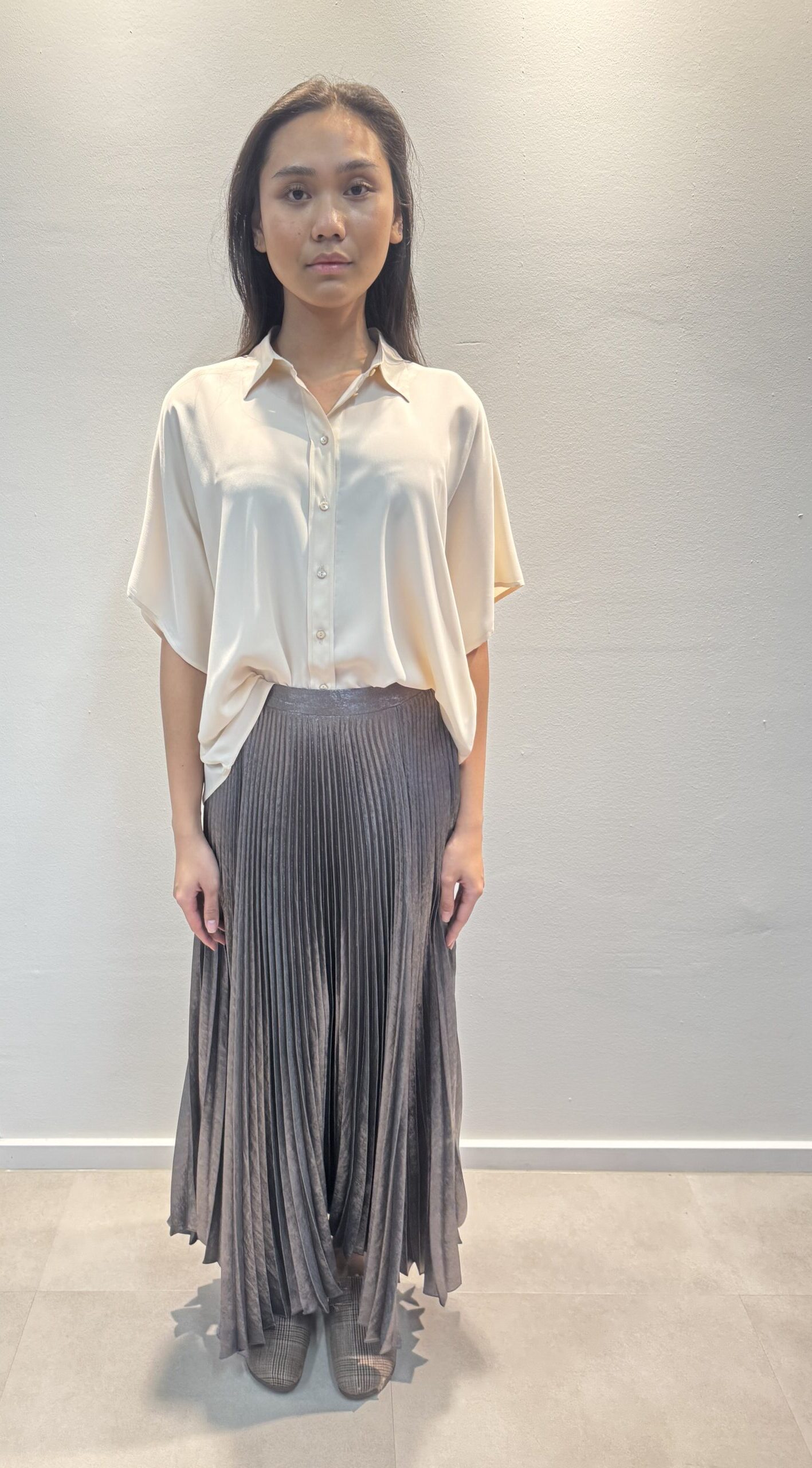 Momoni Brooklyn Shirt