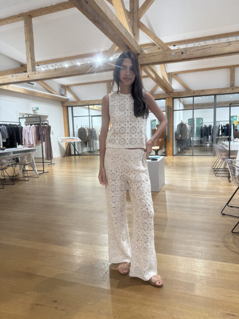 Frame The Crochet Pant