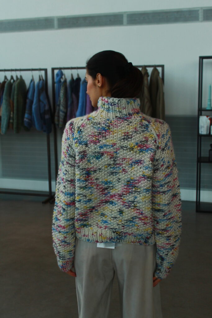 Maiami Merino Raglan Pullover confetti
