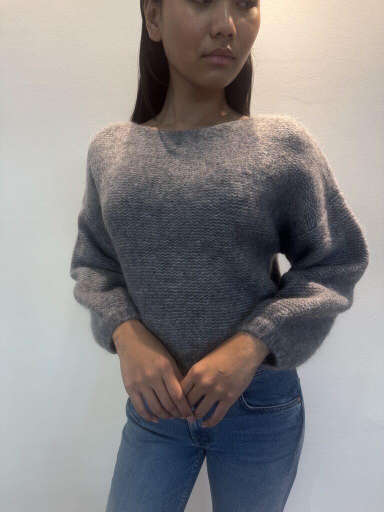 Archer Cashmere Wyatt Chunky Sweater heather grey