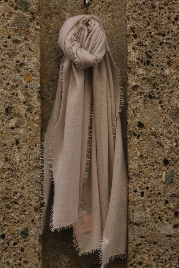 4015 stone