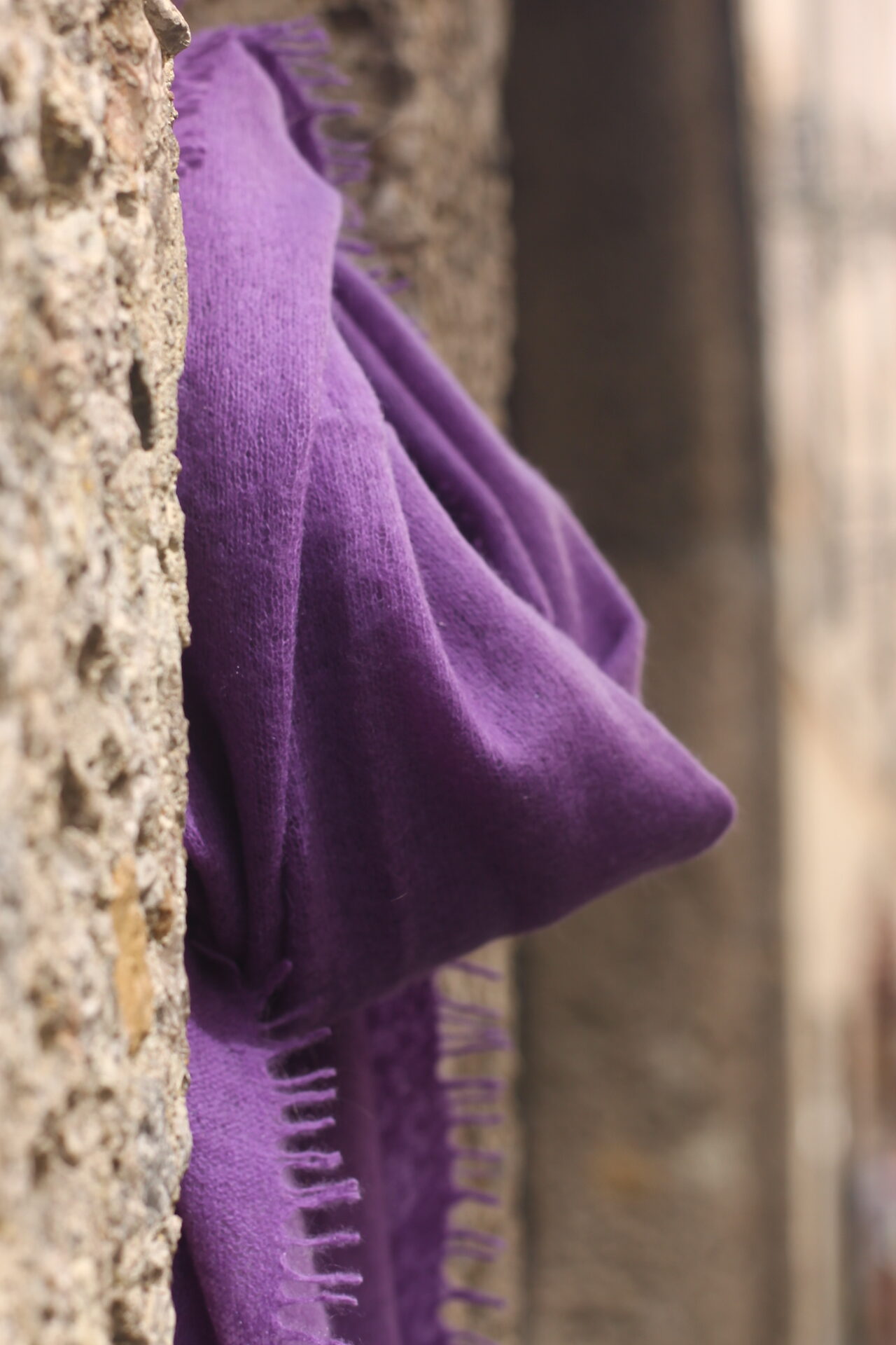 4032 violet