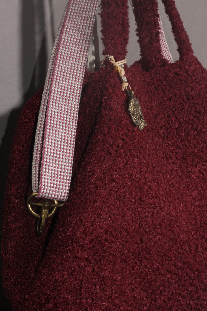 Anokhi Shopper 755